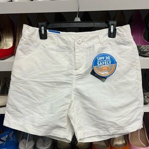 Women’s Columbia shorts Size 8